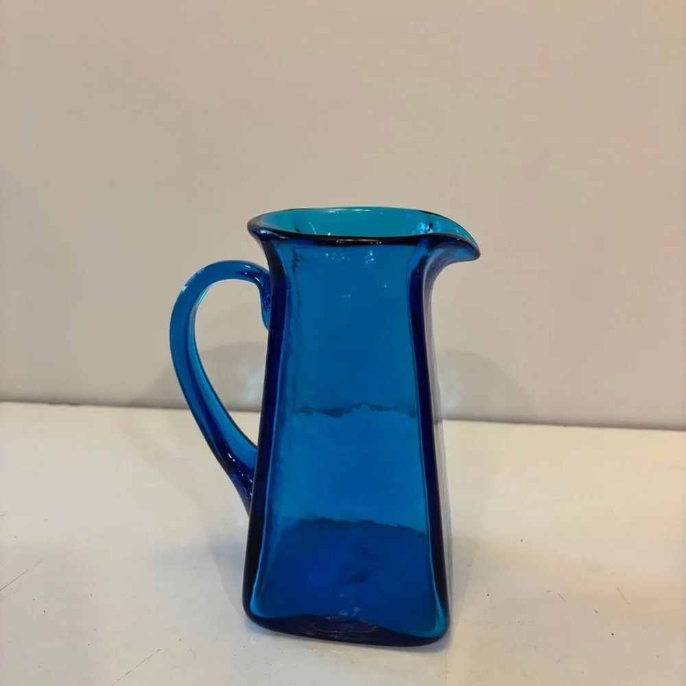 Blenko Blue Glass Hand Blown Glass Vase/ pitcher
